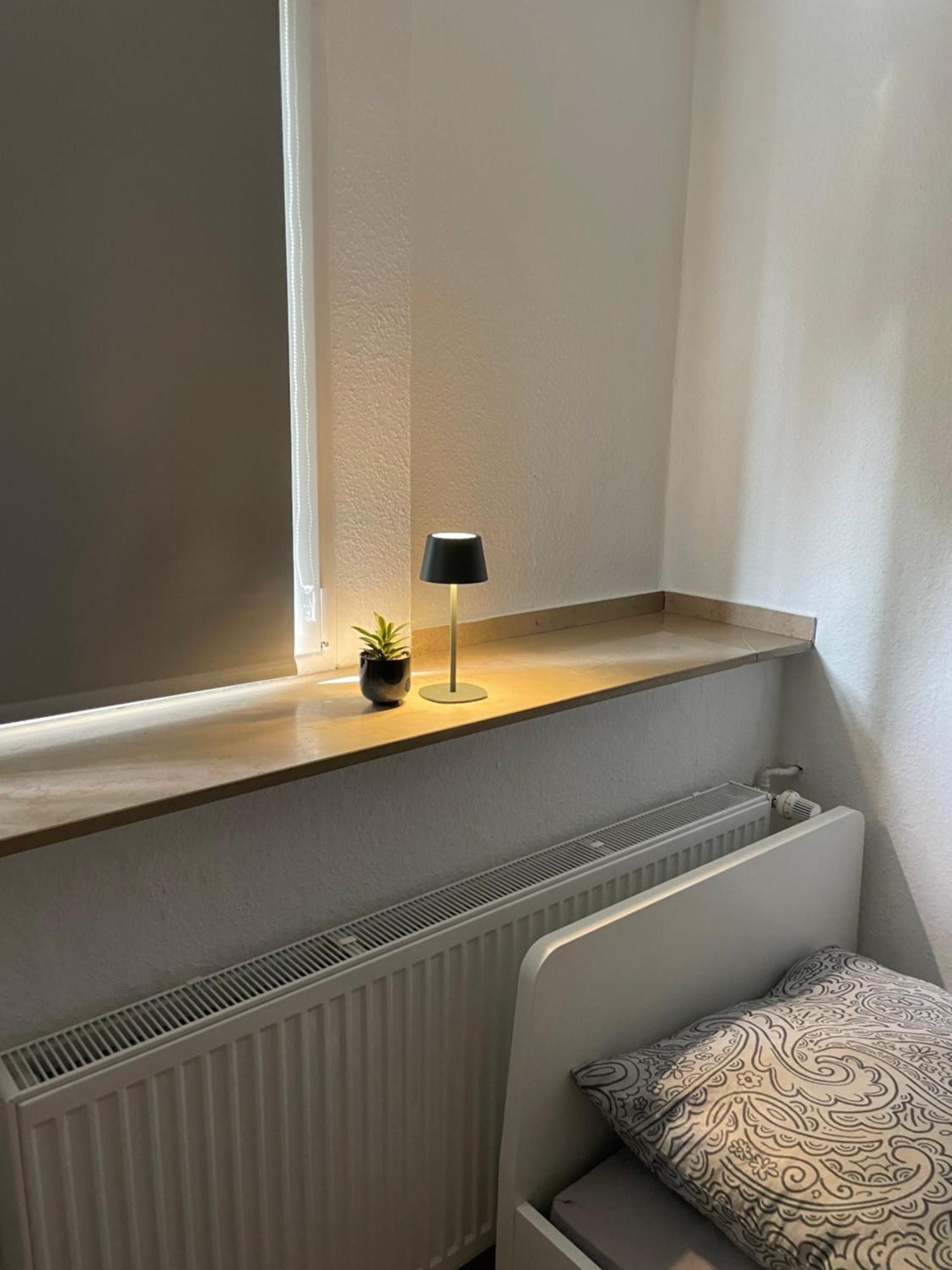 Guenstiges Apartment Gelsenkirchen Schalke Exteriör bild