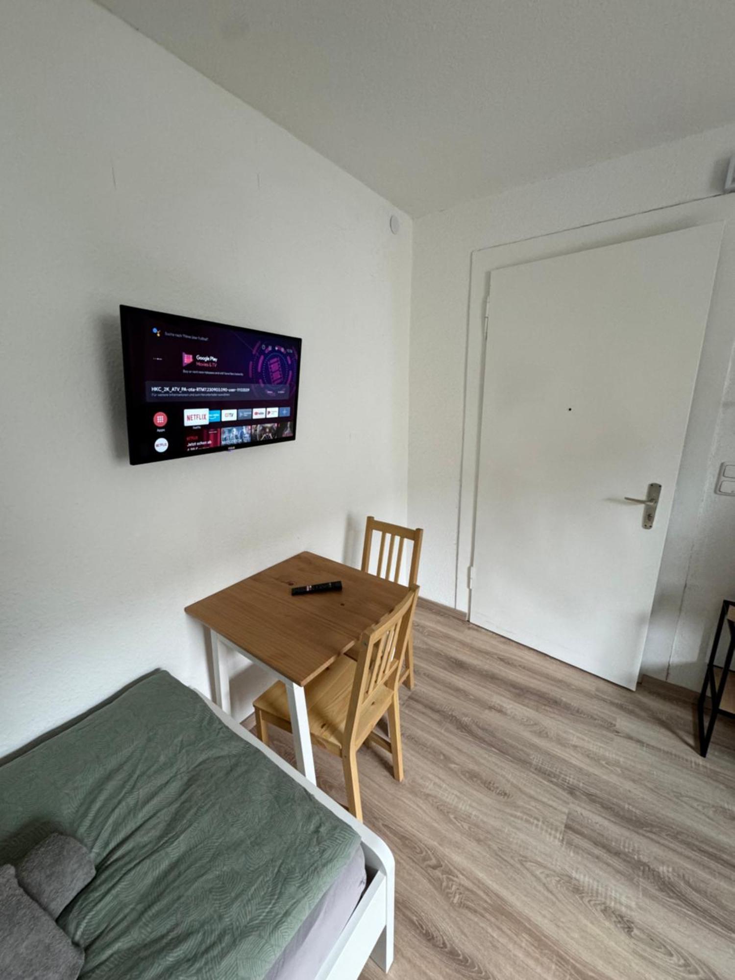 Guenstiges Apartment Gelsenkirchen Schalke Exteriör bild