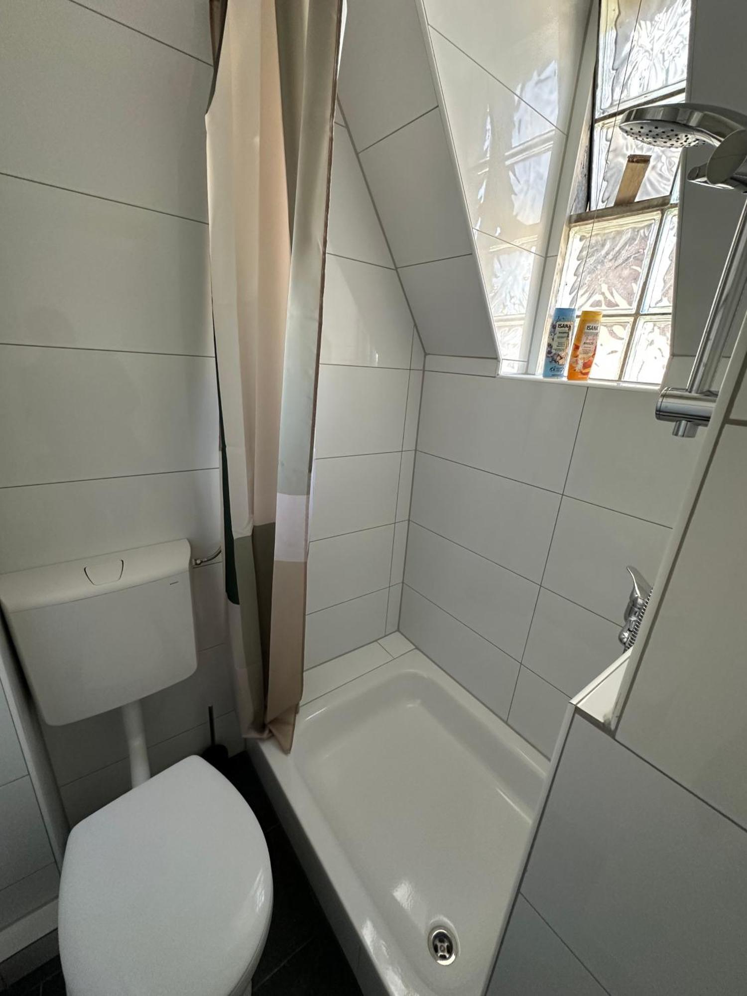 Guenstiges Apartment Gelsenkirchen Schalke Exteriör bild